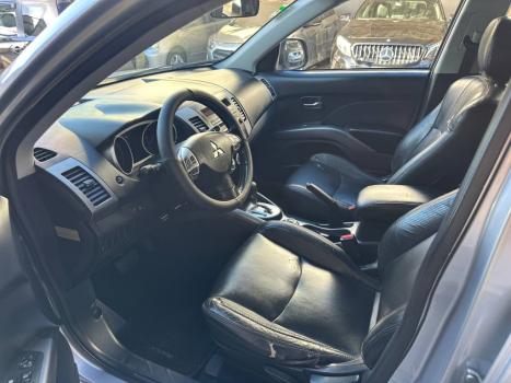 MITSUBISHI Outlander 2.4 16V 4P 4X4 AUTOM�TICO, Foto 7