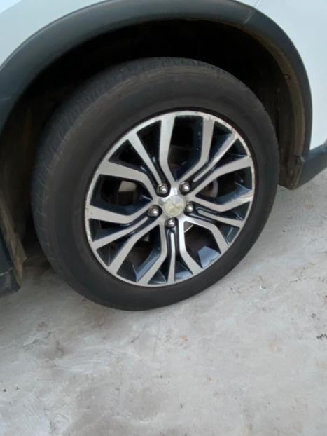 MITSUBISHI Outlander 2.0 16V 4P AUTOM�TICO, Foto 3