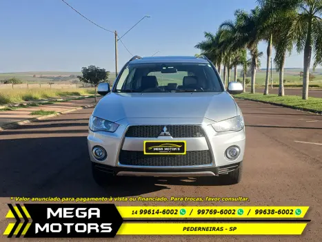 MITSUBISHI Outlander 3.0 V6 24V 4P 4X4 AUTOM�TICO, Foto 2
