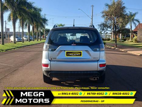MITSUBISHI Outlander 3.0 V6 24V 4P 4X4 AUTOM�TICO, Foto 6