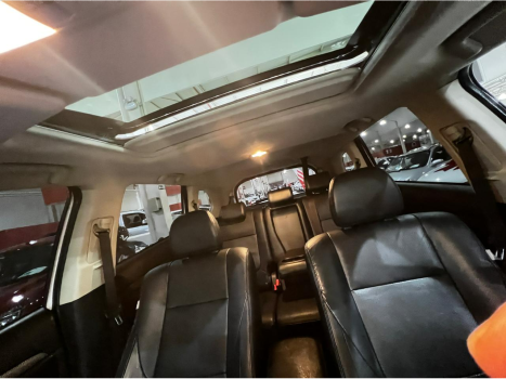 MITSUBISHI Outlander 3.0 V6 24V 4P GT 4X4 AUTOM�TICO, Foto 7