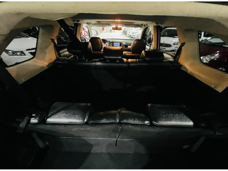 MITSUBISHI Outlander 3.0 V6 24V 4P GT 4X4 AUTOM�TICO, Foto 9