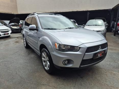 MITSUBISHI Outlander 3.0 V6 24V 4P GT 4X4 AUTOM�TICO, Foto 4