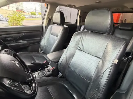 MITSUBISHI Outlander 2.0 16V 4P AUTOMÁTICO, Foto 11