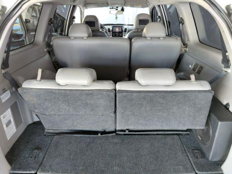 MITSUBISHI Pajero 3.2 16V 4P 4X4 7 LUGARES HPE TURBO DIESEL INTERCOOLER AUTOM�TICO, Foto 8