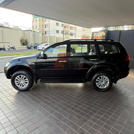 MITSUBISHI Pajero Dakar 3.2 16V 4P HPE S 4X4 TURBO DIESEL INTECOOLER 7 LUGARES AUTOM�TICO, Foto 4