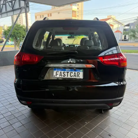 MITSUBISHI Pajero Dakar 3.2 16V 4P HPE S 4X4 TURBO DIESEL INTECOOLER 7 LUGARES AUTOM�TICO, Foto 7