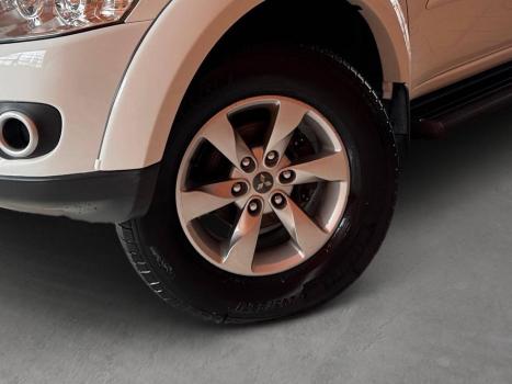 MITSUBISHI Pajero Dakar 3.2 16V 4P HPE 4X4  7 LUGARES TURBO INTECOOLER DIESEL AUTOM�TICO, Foto 6