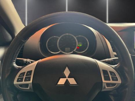 MITSUBISHI Pajero Dakar 3.2 16V 4P HPE 4X4  7 LUGARES TURBO INTECOOLER DIESEL AUTOM�TICO, Foto 9