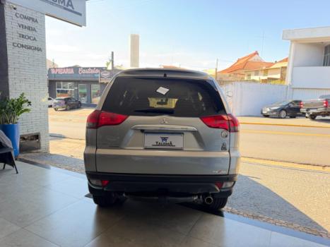 MITSUBISHI Pajero Dakar 3.5 V6 24V 4P HPE FLEX 4X4 7 LUGARES AUTOM�TICO, Foto 5
