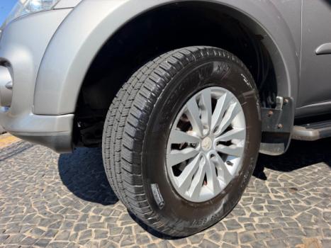 MITSUBISHI Pajero Dakar 3.5 V6 24V 4P HPE FLEX 4X4 7 LUGARES AUTOM�TICO, Foto 19