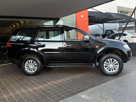 MITSUBISHI Pajero Dakar 3.2 16V 4P HPE 4X4  7 LUGARES TURBO INTECOOLER DIESEL AUTOMÁTICO, Foto 3