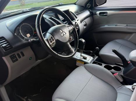 MITSUBISHI Pajero Dakar 3.2 16V 4P HPE 4X4  7 LUGARES TURBO INTECOOLER DIESEL AUTOMÁTICO, Foto 8