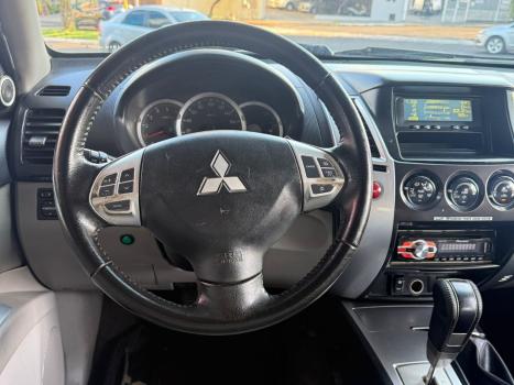MITSUBISHI Pajero Dakar 3.2 16V 4P HPE 4X4  7 LUGARES TURBO INTECOOLER DIESEL AUTOMÁTICO, Foto 17