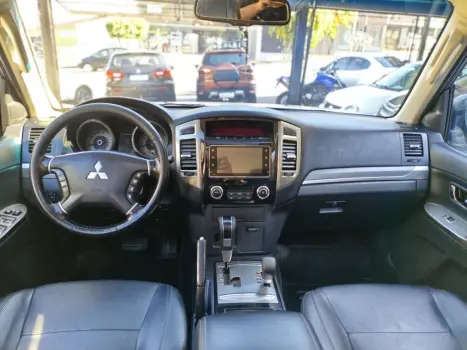 MITSUBISHI Pajero Full , Foto 8
