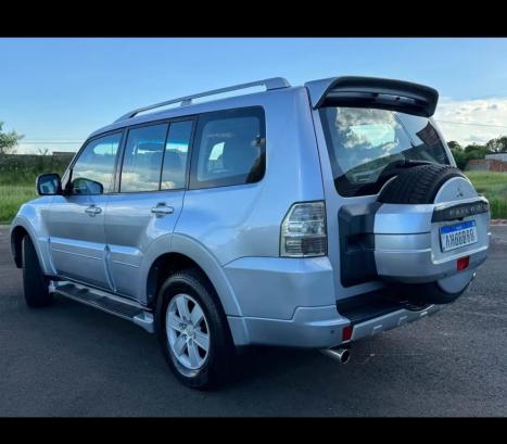 MITSUBISHI Pajero Full 3.2 16V HPE 4X4 TURBO DIESEL AUTOM�TICO, Foto 2