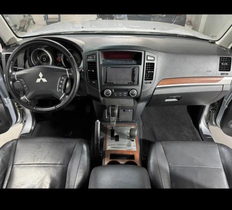 MITSUBISHI Pajero Full 3.2 16V HPE 4X4 TURBO DIESEL AUTOM�TICO, Foto 13