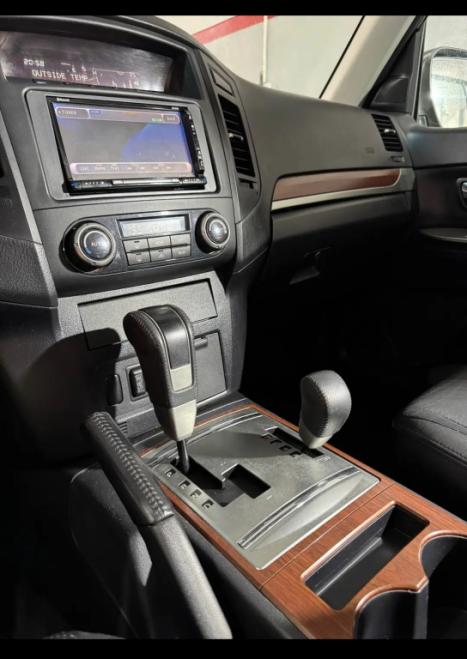 MITSUBISHI Pajero Full 3.2 16V HPE 4X4 TURBO DIESEL AUTOM�TICO, Foto 14