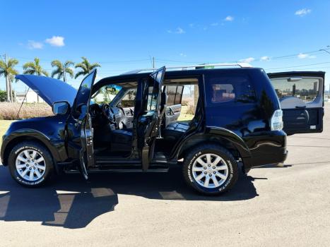 MITSUBISHI Pajero Full 3.2 16V HPE 4X4 TURBO DIESEL AUTOM�TICO, Foto 8