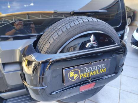 MITSUBISHI Pajero Full 3.2 16V 4P HPE 4X4 TURBO DIESEL AUTOM�TICO, Foto 9