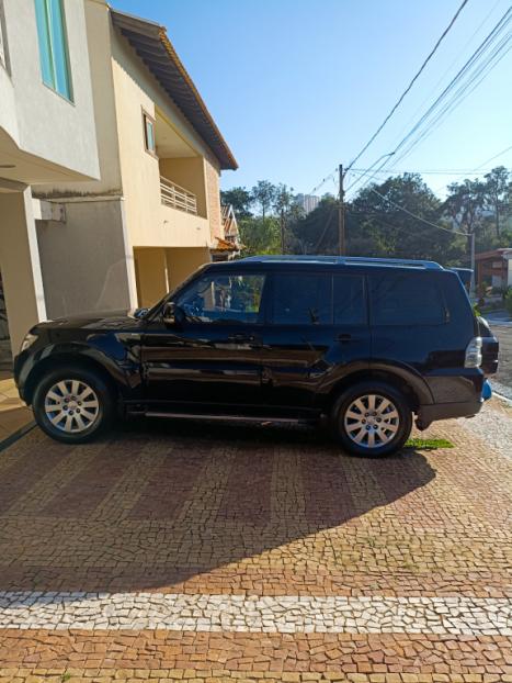 MITSUBISHI Pajero Full 3.8 V6 24V HPE 4X4 AUTOM�TICO, Foto 10
