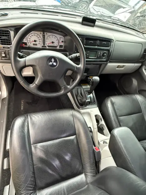MITSUBISHI Pajero Sport 3.5 V6 24V 4P 4X4 HPE FLEX AUTOMTICO, Foto 5