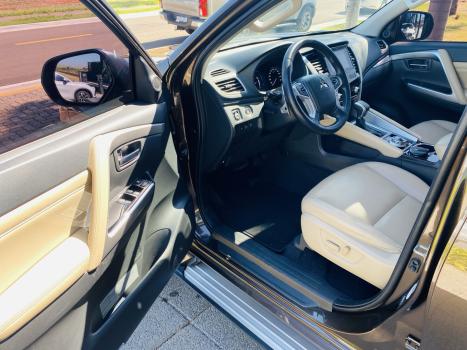 MITSUBISHI Pajero Sport 2.4 16V 4P MIVEC HPE AWD TURBO DIESEL AUTOM�TICO, Foto 17