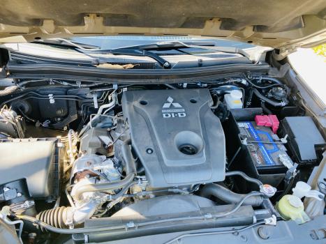 MITSUBISHI Pajero Sport 2.4 16V 4P MIVEC HPE AWD TURBO DIESEL AUTOM�TICO, Foto 19