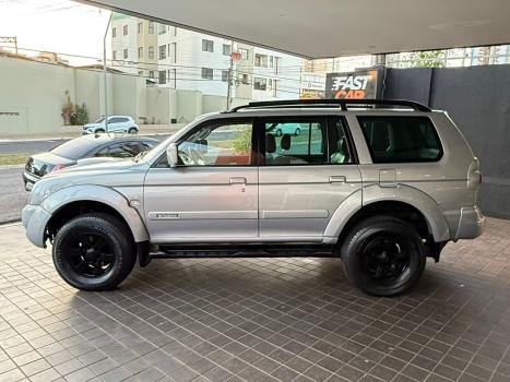 MITSUBISHI Pajero Sport 2.5 4P 4X4 HPE TURBO DIESEL INTERCOOLER AUTOMÁTICO, Foto 4