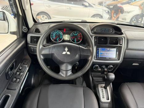 MITSUBISHI Pajero TR4 2.0 16V 4P 4X4 FLEX AUTOMTICO, Foto 9