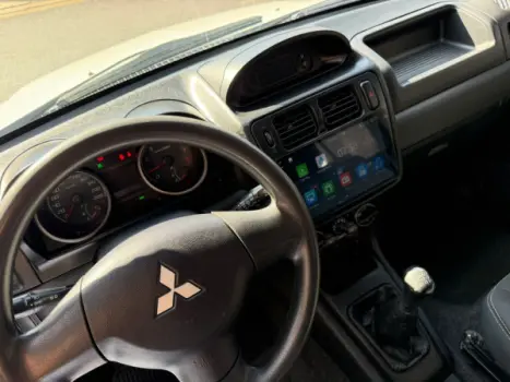 MITSUBISHI Pajero TR4 2.0 16V 4P, Foto 11