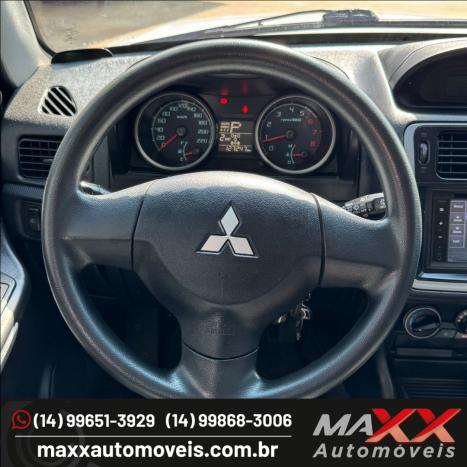 MITSUBISHI Pajero TR4 2.0 16V 4P 4X4 AUTOM�TICO, Foto 11