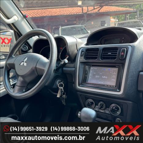 MITSUBISHI Pajero TR4 2.0 16V 4P 4X4 AUTOM�TICO, Foto 13