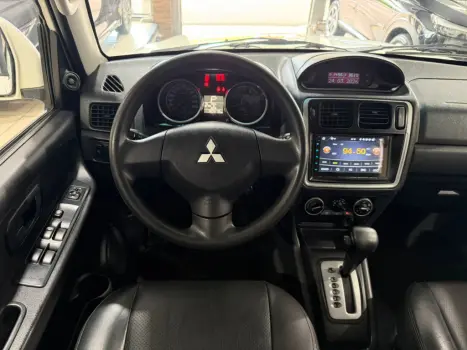 MITSUBISHI Pajero TR4 2.0 16V 4P 4X4 FLEX AUTOM�TICO, Foto 8