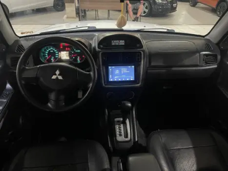 MITSUBISHI Pajero TR4 2.0 16V 4P 4X4 FLEX AUTOM�TICO, Foto 9