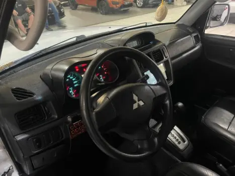 MITSUBISHI Pajero TR4 2.0 16V 4P 4X4 FLEX AUTOM�TICO, Foto 10