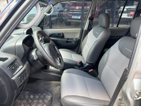 MITSUBISHI Pajero TR4 2.0 16V 4P 4X4 AUTOMÁTICO, Foto 8