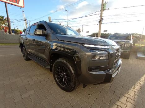 MITSUBISHI Triton 2.4 KATANA BITURBO DIESEL CABINE DUPLA 4X4 AUTOM�TICO, Foto 3