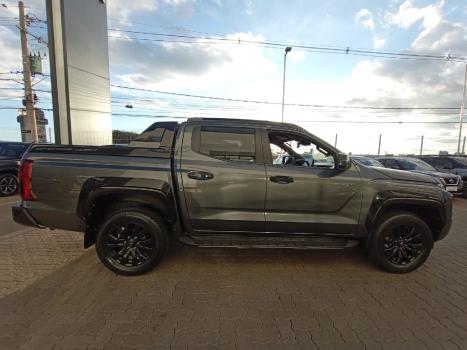 MITSUBISHI Triton 2.4 KATANA BITURBO DIESEL CABINE DUPLA 4X4 AUTOM�TICO, Foto 4