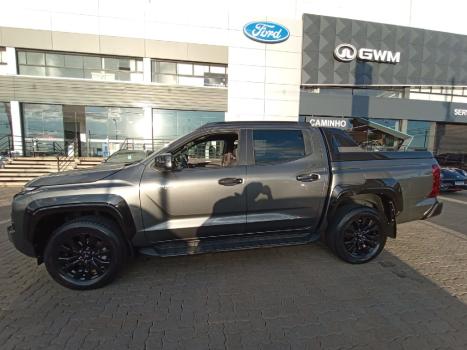 MITSUBISHI Triton 2.4 KATANA BITURBO DIESEL CABINE DUPLA 4X4 AUTOM�TICO, Foto 8