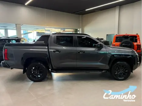 MITSUBISHI Triton 2.4 KATANA BITURBO DIESEL CABINE DUPLA 4X4 AUTOM�TICO, Foto 4