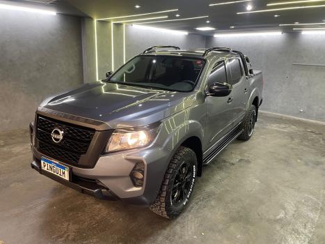 NISSAN Frontier 2.3 ATTACK CABINE DUPLA 4X4 BI-TURBO DIESEL AUTOM�TICO, Foto 2