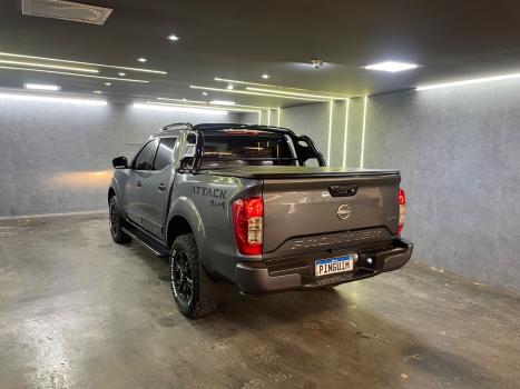NISSAN Frontier 2.3 ATTACK CABINE DUPLA 4X4 BI-TURBO DIESEL AUTOM�TICO, Foto 6