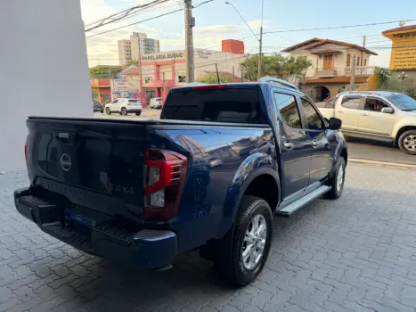 NISSAN Frontier 2.3 16V XE 4X4 CABINE DUPLA BI-TURBO DIESEL AUTOM�TICO, Foto 6