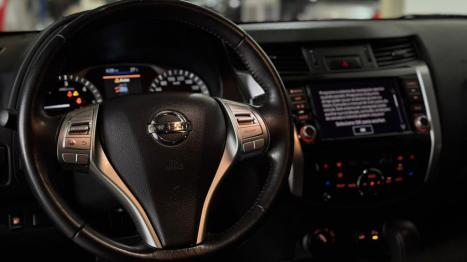 NISSAN Frontier 2.3 16V XE 4X4 CABINE DUPLA BI-TURBO DIESEL AUTOM�TICO, Foto 11