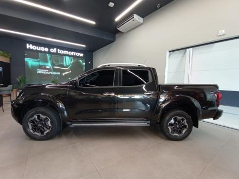 NISSAN Frontier 2.3 16V XE 4X4 CABINE DUPLA BI-TURBO DIESEL AUTOM�TICO, Foto 8