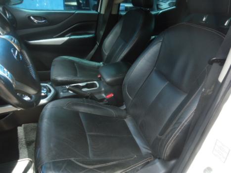 NISSAN Frontier 2.3 16V LE 4X4 CABINE DUPLA BI-TURBO DIESEL AUTOM�TICO, Foto 3