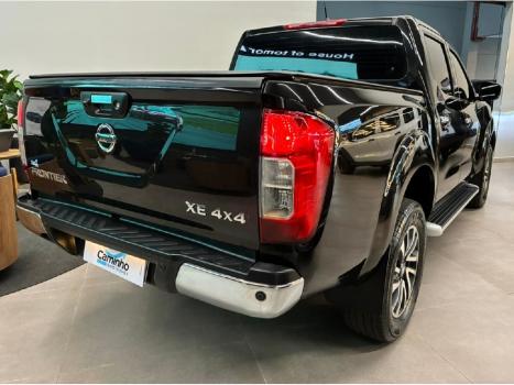 NISSAN Frontier 2.3 16V XE 4X4 CABINE DUPLA BI-TURBO DIESEL AUTOM�TICO, Foto 5