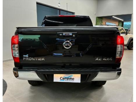 NISSAN Frontier 2.3 16V XE 4X4 CABINE DUPLA BI-TURBO DIESEL AUTOM�TICO, Foto 6