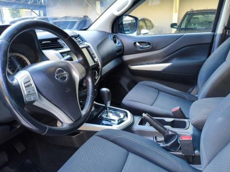 NISSAN Frontier 2.3 ATTACK CABINE DUPLA 4X4 BI-TURBO DIESEL AUTOM�TICO, Foto 13